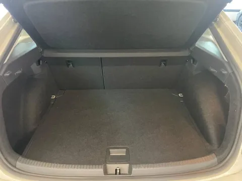 Volkswagen Taigo 1.0 tsi Life 110cv - Immagine 10