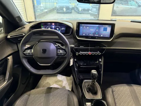 Peugeot 2008 1.2 puretech Allure s&s 100cv - Immagine 14