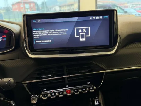 Peugeot 2008 1.2 puretech Allure s&s 100cv - Immagine 18