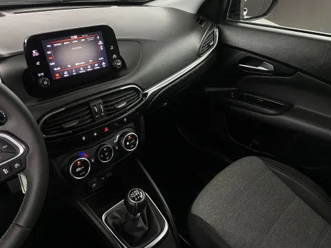 Nissan Juke 1.0 dig-t N-Connecta 117cv - Immagine 21