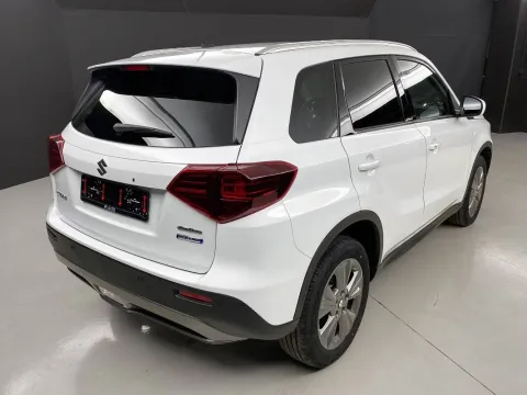 Volkswagen Touareg 3.0 V6 tdi Executive tiptronic - Immagine 5