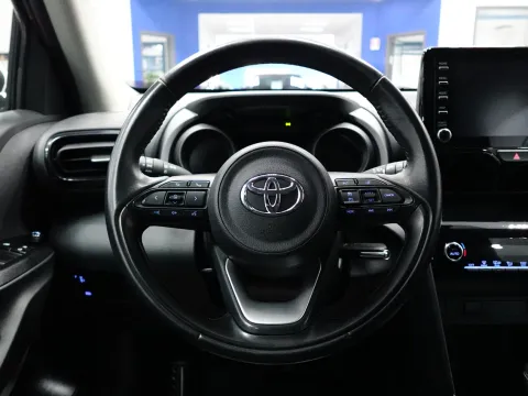 Toyota Yaris Cross 1.5h Active fwd 116cv e-cvt - Immagine 14