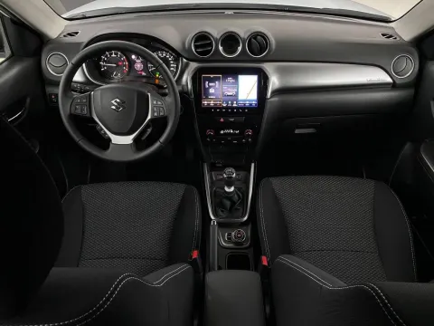 Mitsubishi L200 d.cab 2.5 di-d Invite Plus - Immagine 10