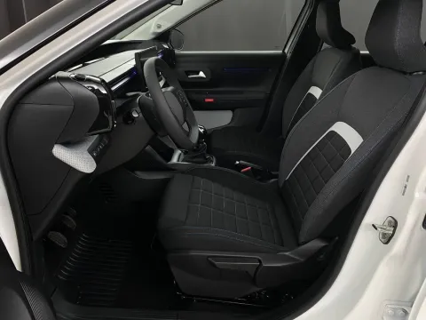Citroen C3 1.2 puretech turbo Plus 100cv s&s - Immagine 7