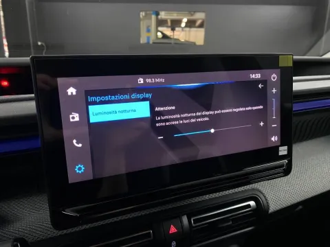 Citroen C3 1.2 puretech turbo Plus 100cv s&s - Immagine 32