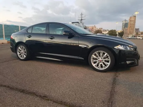 Volkswagen Passat Variant 1.6 tdi Business 120cv dsg - Immagine 4