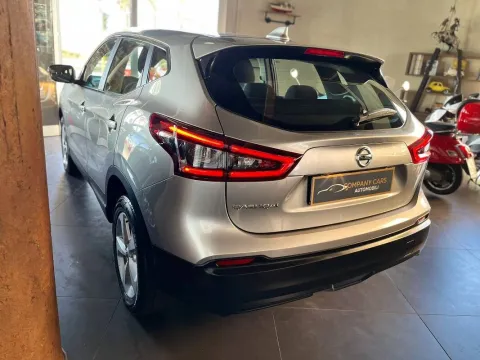 Nissan Qashqai 1.5 dci Business 115cv dct - Immagine 16