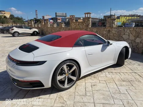 Porsche 911 Cabrio 3.0 Carrera auto - Immagine 5