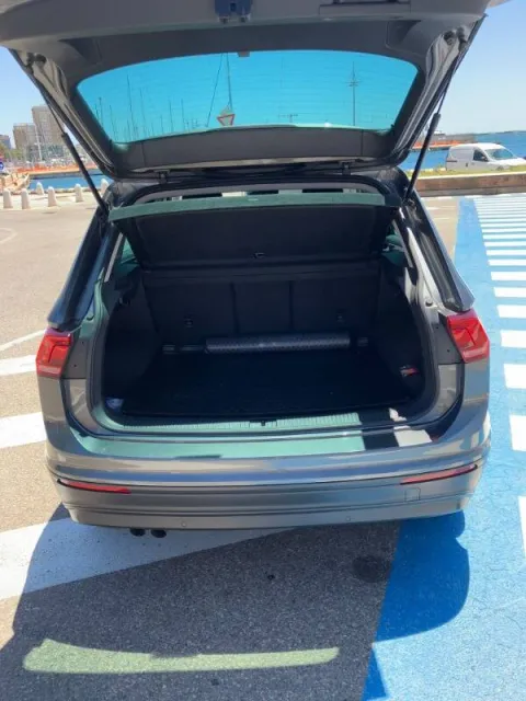 Volkswagen Tiguan 2.0 tdi Business 150cv dsg - Immagine 9