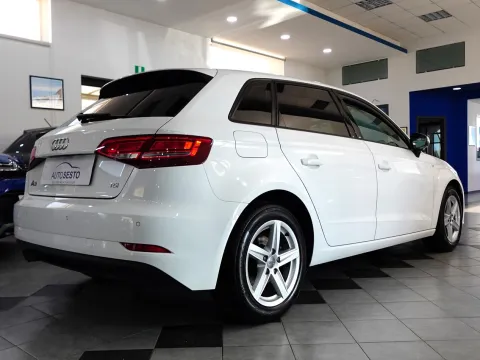 Audi A3 Sportback 2.0 tdi Business 150cv - Immagine 4