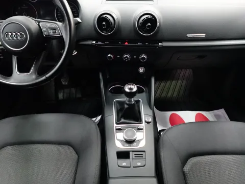 Audi A3 Sportback 2.0 tdi Business 150cv - Immagine 17