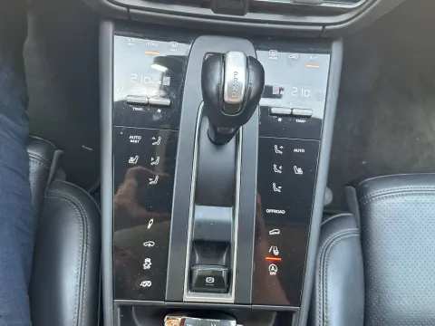 Porsche Macan 2.0 T 265cv pdk - Immagine 18