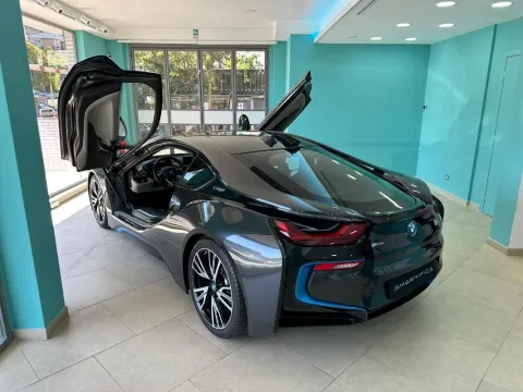 BMW i8 Coupe 1.5 auto - Immagine 1