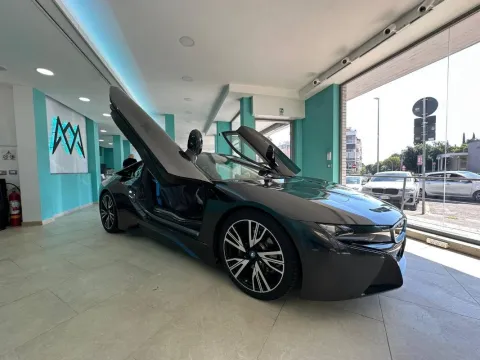 BMW i8 Coupe 1.5 auto - Immagine 2