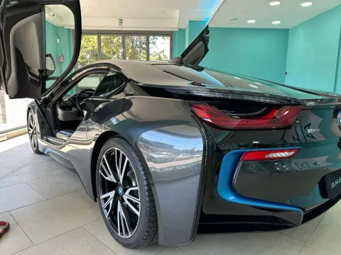 BMW i8 Coupe 1.5 auto - Immagine 4