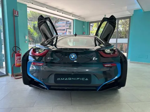 BMW i8 Coupe 1.5 auto - Immagine 5