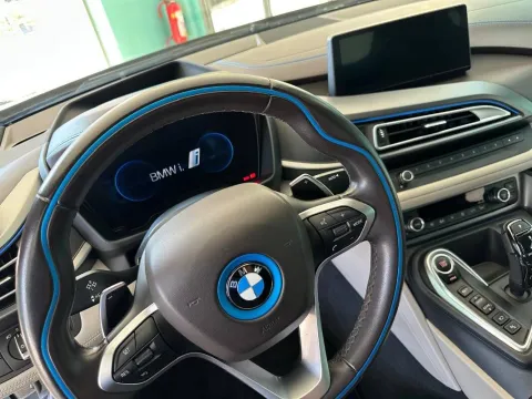 BMW i8 Coupe 1.5 auto - Immagine 11