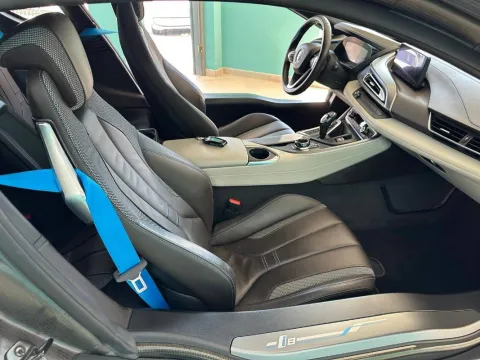 BMW i8 Coupe 1.5 auto - Immagine 13