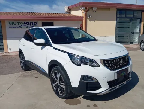 Peugeot 3008 1.5 bluehdi Allure s&s 130cv - Immagine 1