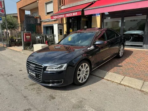 Audi A8 3.0 V6 tdi quattro tiptronic - Immagine 1