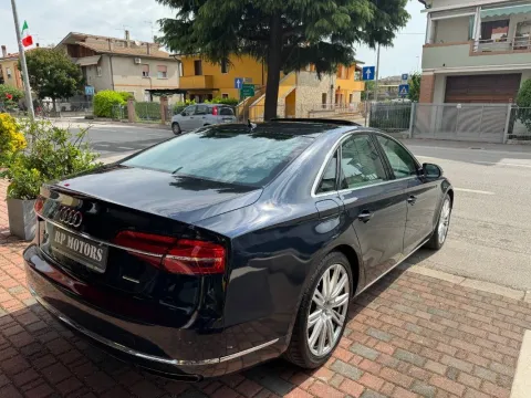 Audi A8 3.0 V6 tdi quattro tiptronic - Immagine 5