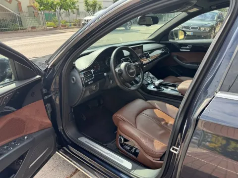 Audi A8 3.0 V6 tdi quattro tiptronic - Immagine 12