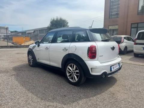 Mini Mini Countryman 2.0 Cooper SD all4 - Immagine 7