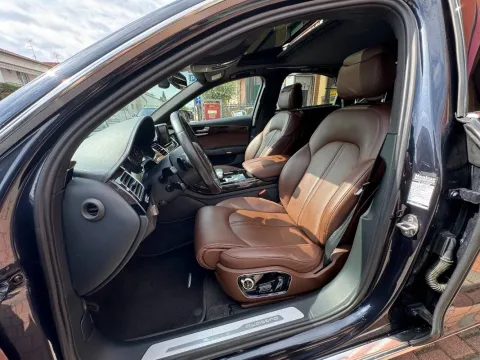 Audi A8 3.0 V6 tdi quattro tiptronic - Immagine 13