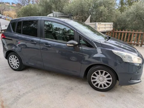 Ford B-Max 1.4 Business 90cv E6 - Immagine 5