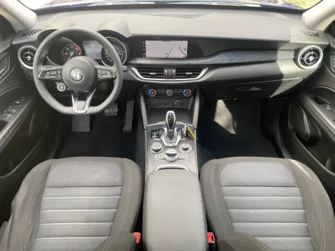 Alfa Romeo Stelvio 2.2 t Business Q4 190cv auto - Immagine 20