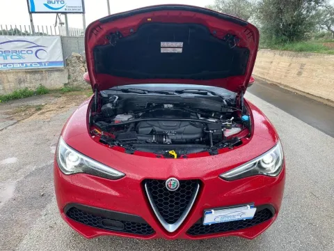 Alfa Romeo Stelvio 2.2 t Business Q4 190cv auto - Immagine 32
