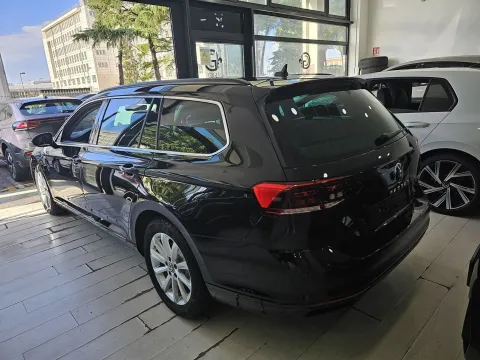 Volkswagen Passat Variant 2.0 tdi Business 150cv dsg - Immagine 5