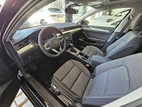 Volkswagen Passat Variant 2.0 tdi Business 150cv dsg - Immagine 10