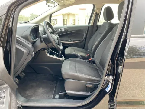 Ford EcoSport 1.5 ecoblue Plus s&s 100cv my19 - Immagine 10