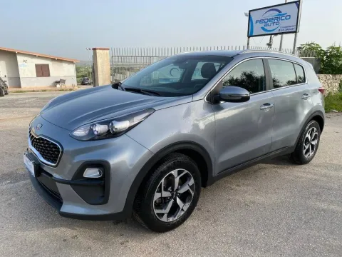 Kia Sportage 1.6 crdi mhev Urban 2wd 136cv - Immagine 1