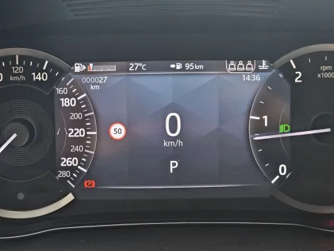 Jaguar E-Pace 2.0d i4 mhev R-Dynamic SE awd 163cv auto - Immagine 20