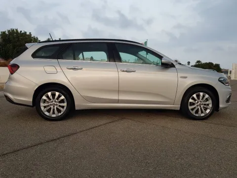 Fiat Tipo SW 1.6 mjt S-Design s&s 120cv - Immagine 3