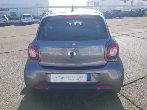 Smart Forfour 1.0 Passion 71cv twinamic my18 - Immagine 3