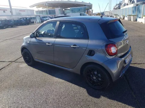 Smart Forfour 1.0 Passion 71cv twinamic my18 - Immagine 9
