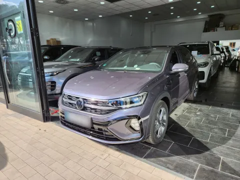 Volkswagen Taigo 1.5 tsi R-Line 150cv dsg - Immagine 4