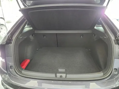 Volkswagen Taigo 1.5 tsi R-Line 150cv dsg - Immagine 9