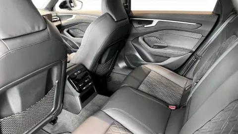 Audi A6 Avant 2.0 tdi mhev + S line edition quattro 204cv s-tronic - Immagine 14