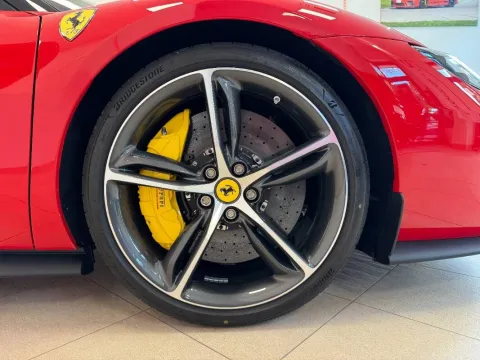 Ferrari 296 GTS 3.0 - Immagine 7