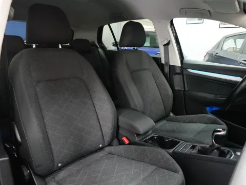 Volkswagen Golf 2.0 tdi Life 115cv - Immagine 30