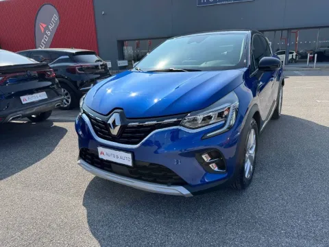 Renault Captur 1.6 E-Tech phev Intens 160cv auto my21 - Immagine 2