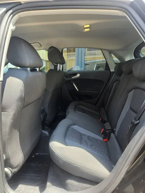 Audi A1 Sportback 1.6 tdi Sport - Immagine 8