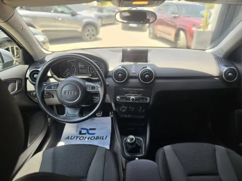 Audi A1 Sportback 1.6 tdi Sport - Immagine 9