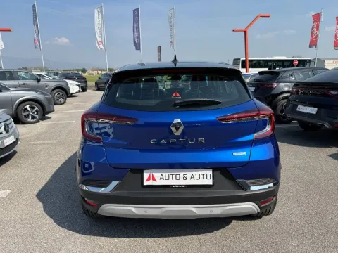 Renault Captur 1.6 E-Tech phev Intens 160cv auto my21 - Immagine 8