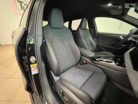 Audi A6 Avant 2.0 tdi mhev + S line edition quattro 204cv s-tronic - Immagine 15