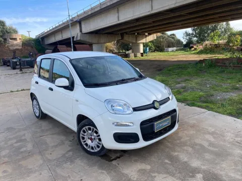 Fiat Panda 1.2 Pop s&s 69cv my19 - Immagine 2